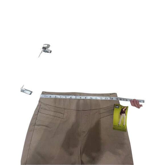 Lee Style Up Khaki Pull on Barley Boot Pants Sz 8 NWT - Picture 5 of 7
